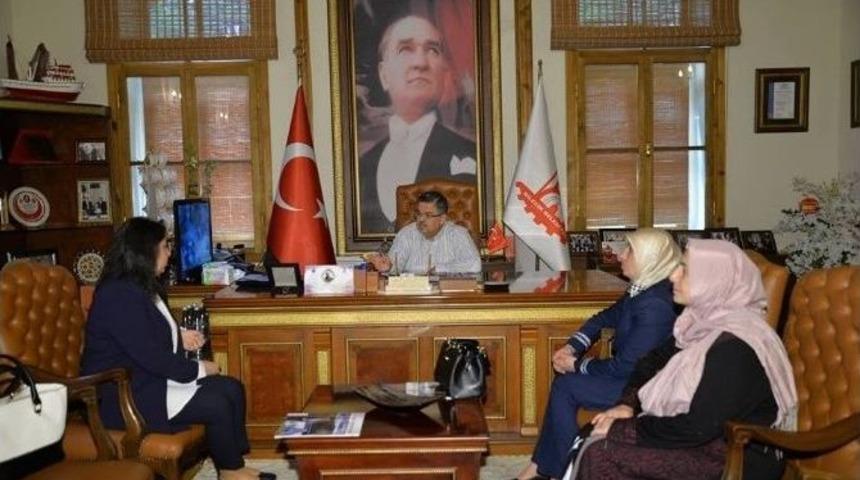 Ak Parti Myk &Uuml;yesinden Başkan Yağcı&rsquo;ya Ziyaret