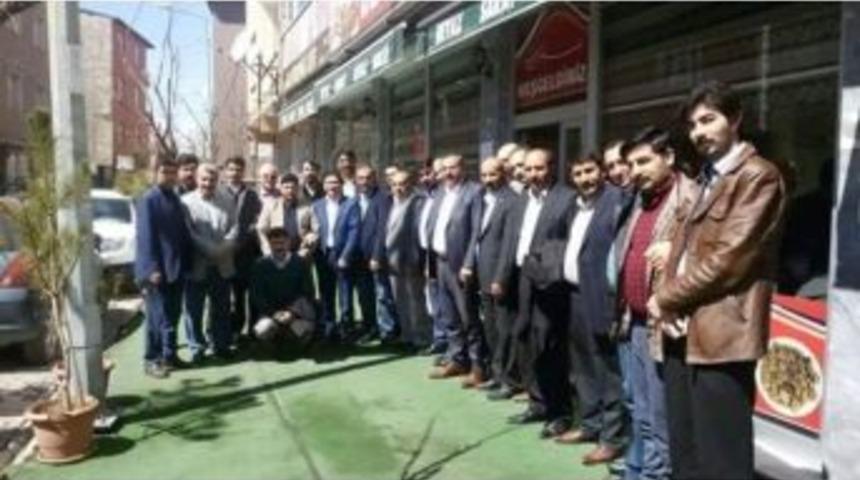 İstanbul&rsquo;daki Ter&ouml;r Saldırısına Tepkiler Devam Ediyor