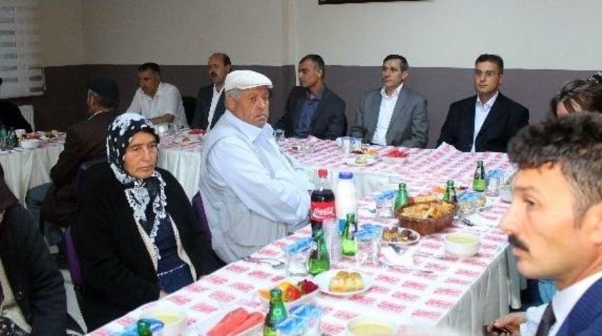 İscehisar’da Şehit Ailesi Ve Gazilere İftar Yemeği Verildi
