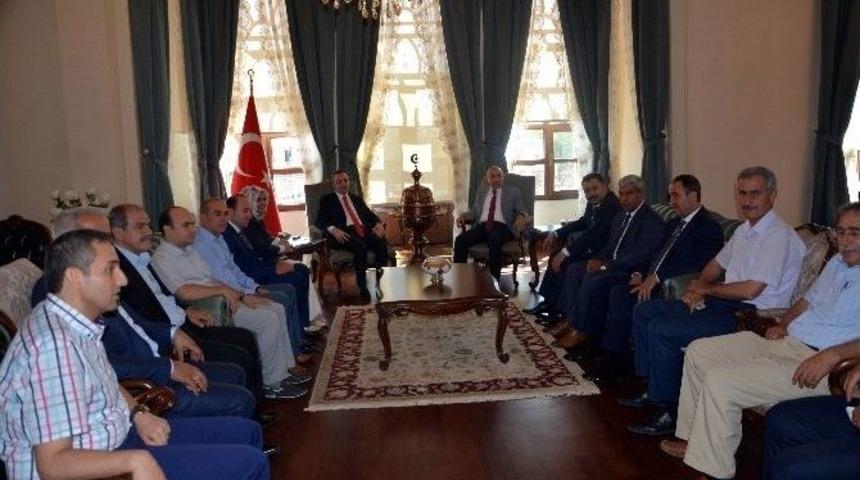 Başkan Kara Ve Meclis &Uuml;yeleri Vali &Ccedil;ataklı&rsquo;yı Ziyaret Etti