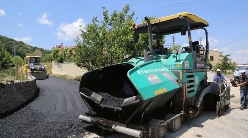 3 Mahallede Asfaltlama &Ccedil;alışması Devam Ediyor