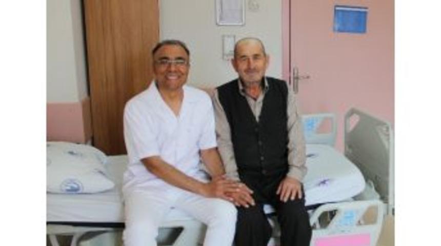 Afyonkarahisar Devlet Hastanesinde Laparoskopik Y&ouml;ntemle Ameliyatlar Devam Ediyor