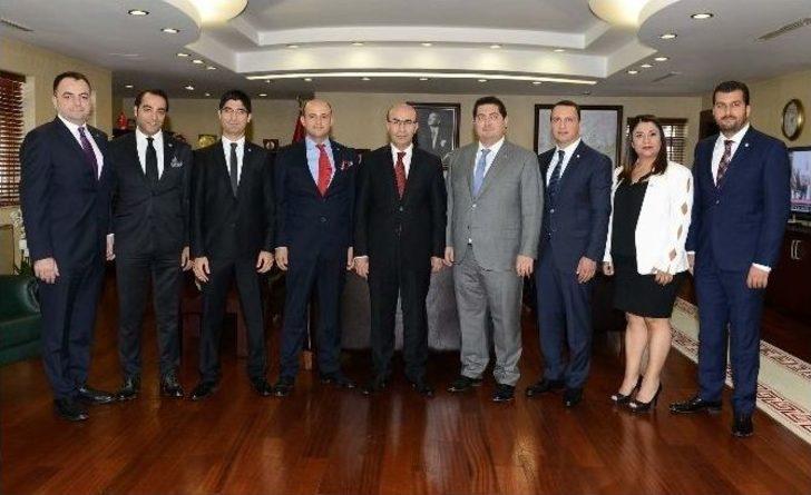 Başkanlık Sistemi Adana’da Anlatılacak