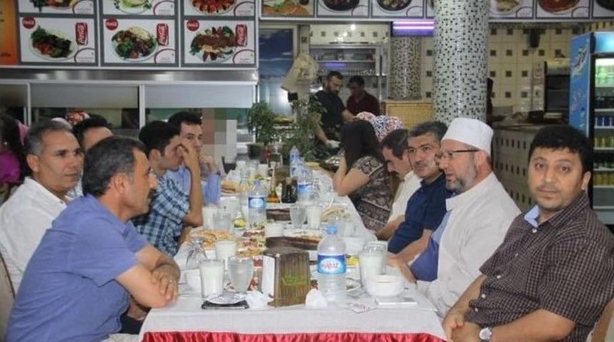 M&uuml;ft&uuml;l&uuml;k Personeli Ve Aileleri İftarda Buluştu