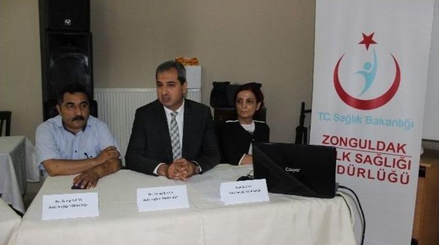 Anne Ve Bebek &Ouml;l&uuml;mlerinin &Ouml;nlenmesi &Ccedil;alıştayı D&uuml;zenlendi