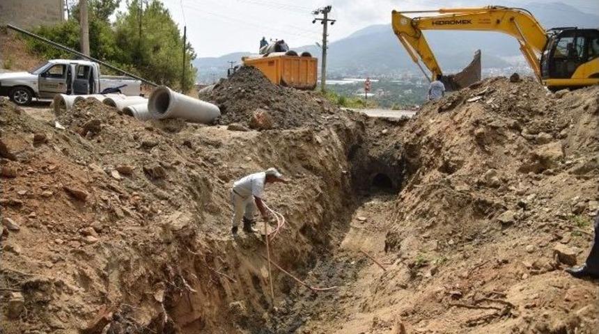 Alanya Belediyesi Oba Stadyumu&rsquo;nu S&uuml;per Lig&rsquo;e Hazırlıyor