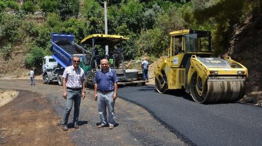 Alanya Kırsalında Asfalt &Ccedil;alışmaları Devam Ediyor