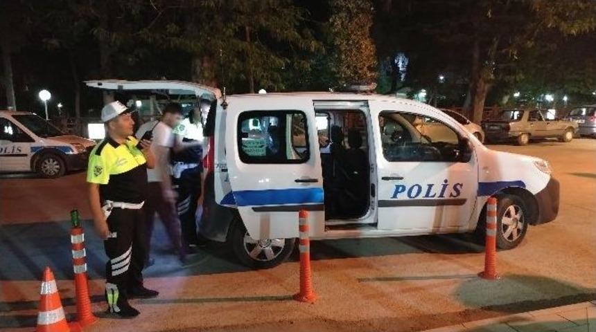 Burdur Polisi’nden Gece Uygulaması