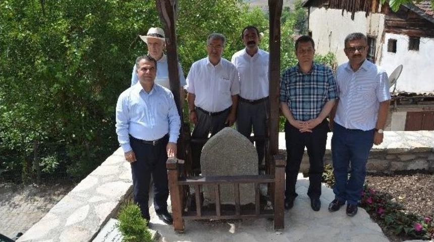 Restore Edilen Kıble Ve Dua Taşı A&ccedil;ıldı