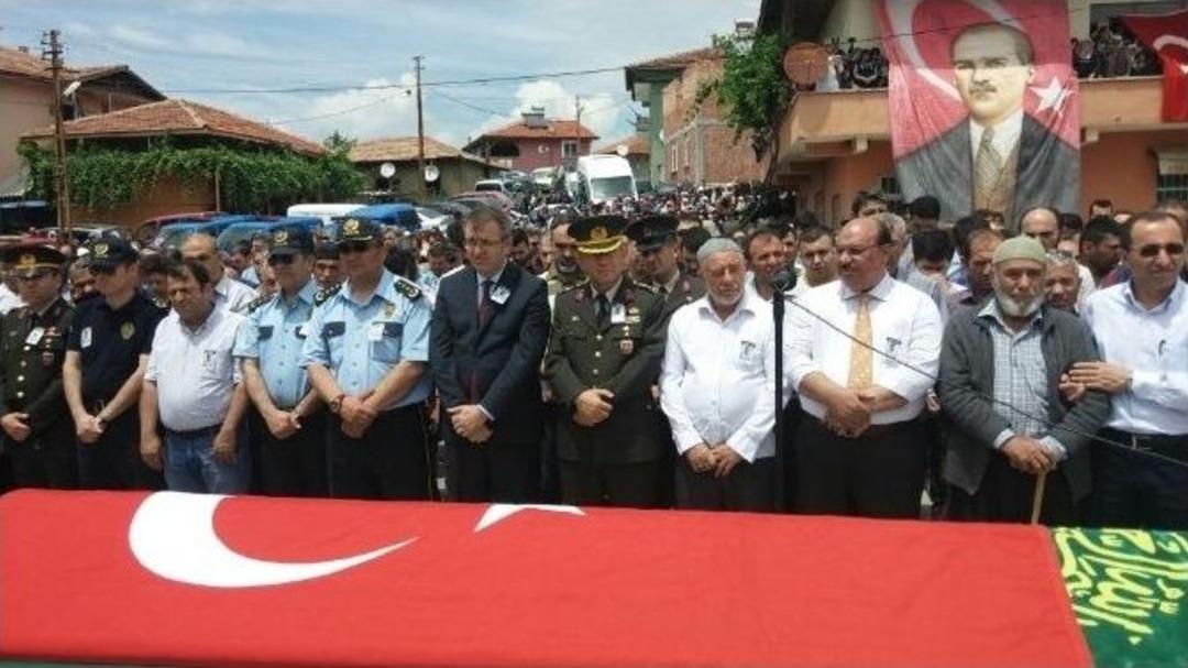 Hain Saldırıda Hayatını Kaybeden &Ccedil;ağlayan &Ccedil;&ouml;l Son Yolculuğuna Uğurlandı