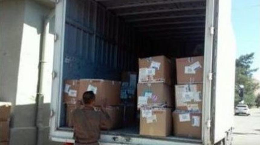 Didimli Yardımsevenlerden Mehmet&ccedil;iğe Giysi Yardımı