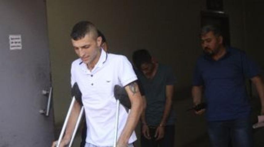 4 Kişinin Yaralandığı Kavganın Ş&uuml;phelisinden İlgin&ccedil; &Ccedil;ıkış