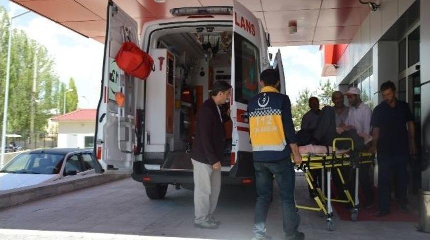 Ağrı’da Trafik Kazası; 9 Yaralı