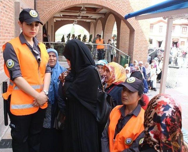 Sakal-ı Şerife Ziyaret&ccedil;i Akını 1