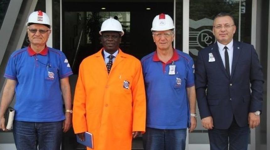 B&uuml;y&uuml;kel&ccedil;i Nkurabagaya Kardemir&rsquo;i Ziyaret Etti