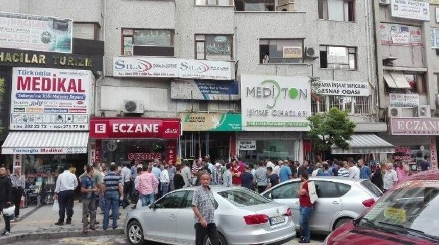 Amca-yeğen Arasındaki Tartışma Kanlı Bitti: 2 Ağır Yaralı