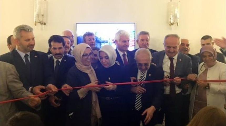 Ak Parti&rsquo;li Vekillerden Temsili A&ccedil;ılış