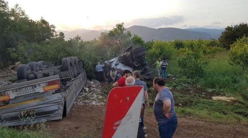 Bursa&rsquo;da Freni Patlayan Tır Faciası