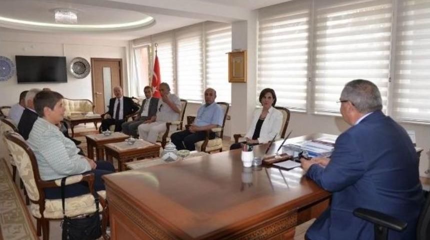 Vali, Chp Heyetini Kabul Etti