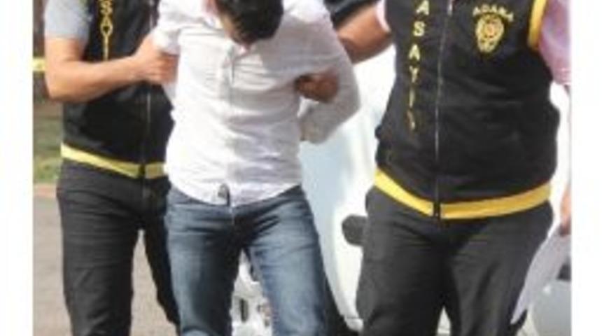 Arkadaşının Sevgilisine Fuhuş Yaptırırken Yakalandı