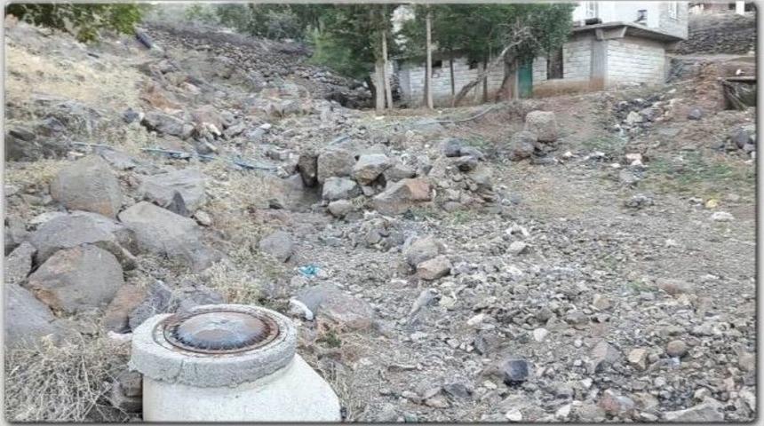 Bolat, Kızılkent K&ouml;y&uuml;nde İncelemelerde Bulundu