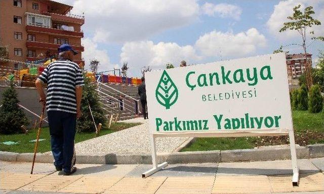 Başkan Taşdelen Park Çalışmalarını Denetledi