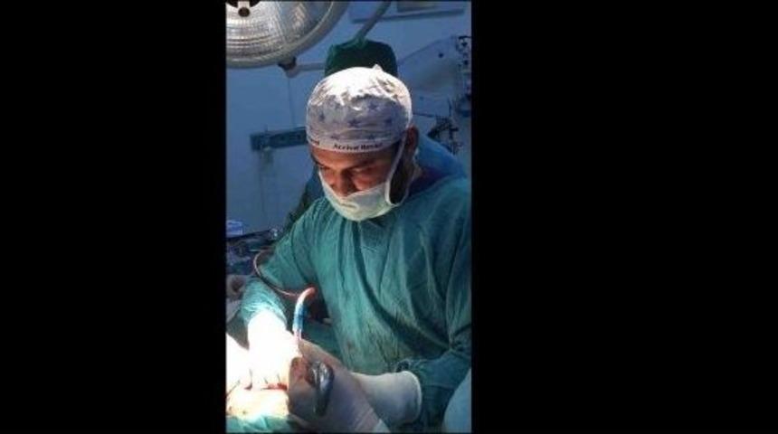 Kilis&rsquo;teki G&ouml;ğ&uuml;s Cerrahisi Doktora, Almanya&rsquo;dan &Ouml;nemli Davet