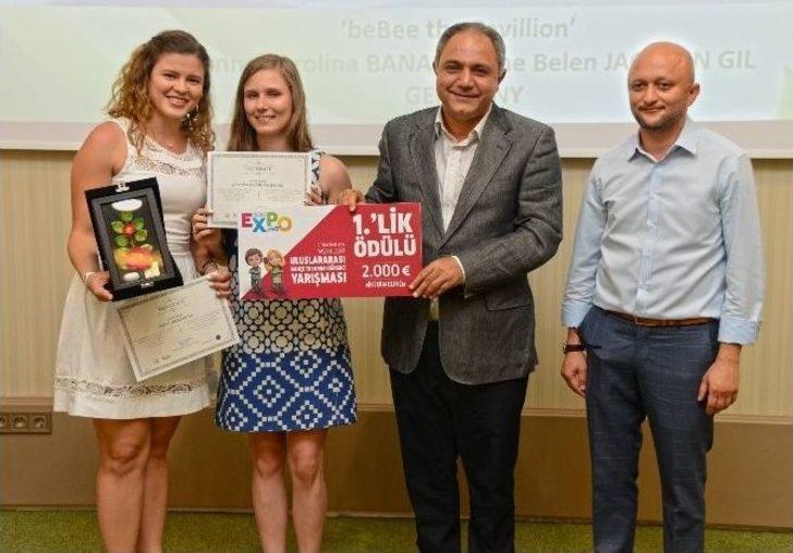 Expo 2016 İçin Bahçe Tasarlayan Öğrenciler Ödüllerini Aldı