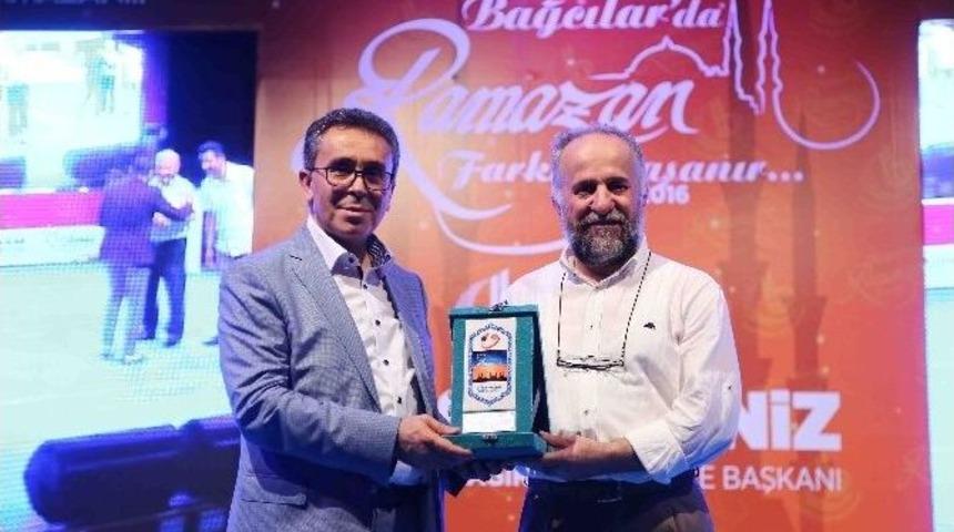 Prof. Dr. Murtaza Bedir: "&uuml;&ccedil; Şey İnsanlar Var Olduk&ccedil;a Yaşayacak"