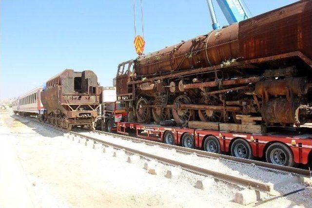 (özel Haber) Dünyanın En Büyük Buharlı Lokomotifleri Gaziantep’te Müze Oluyor.