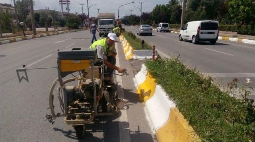 Edirne Belediyesi&rsquo;nden Orta Ref&uuml;jlere Boyama &Ccedil;alışması