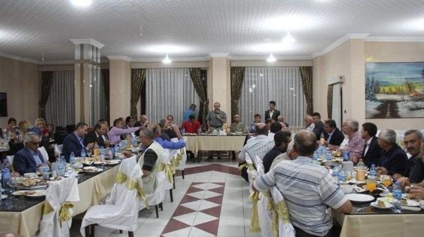 Vali Ustaoğlu: &ldquo;muhtarlar Devletimizin G&ouml;z&uuml; Kulağı&rdquo;