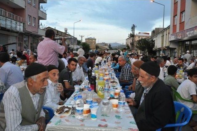 Çiğder Başkanı Aybak’tan, 2 Bin Kişiye İftar Yemeği