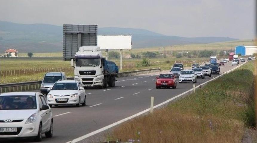 Bolu Dağı&rsquo;nda Bayram Yoğunluğu Başladı