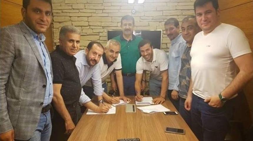 Abd&uuml;laziz Ve Tomi&ccedil; Şanlıurfaspor&rsquo;da