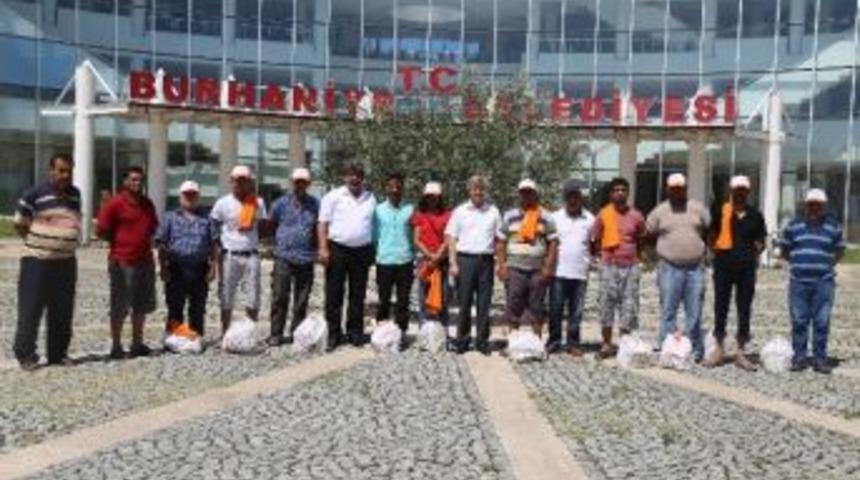 Ramazan Davulcuları Bayramlıklarını Aldılar