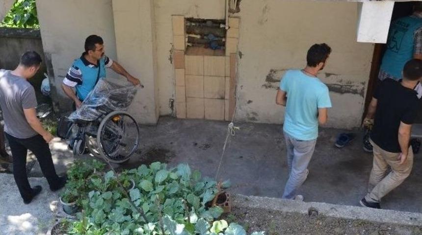 Kardeşlik Sepetinde Yardımlar İhtiyaç Sahiplerine Ulaştırılıyor