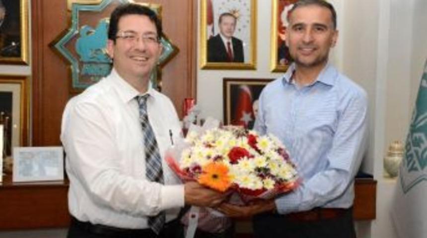 Aksaray Belediyesi&rsquo;nden İş&ccedil;ilere İkramiye