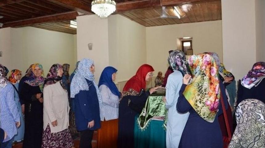 Korkuteli&rsquo;de Sakalı-ı Şerif Yoğunluğu