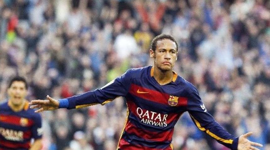 Barcelona’dan Neymar’a 5 Yıllık Sözleşme
