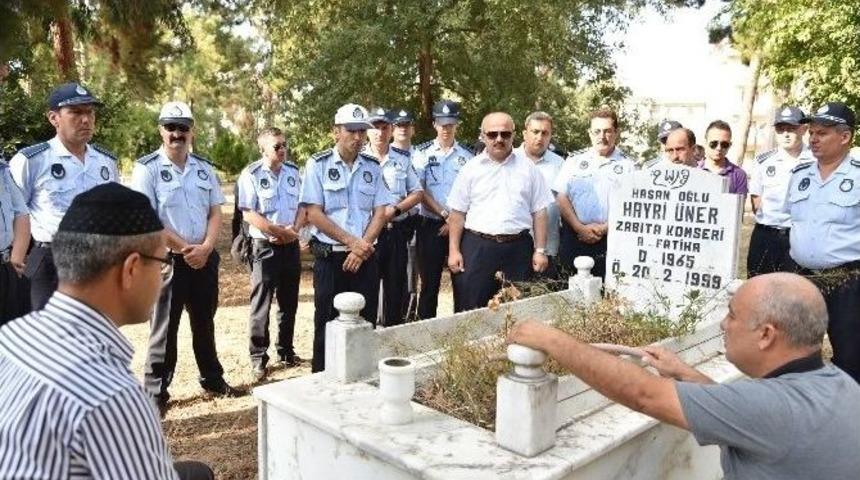 Belediye Zabıta Ekipleri, &Uuml;ner&rsquo;i Mezarı Başında Andı