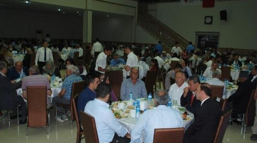 Şehit Aileleri Ve Gaziler İftarda Buluştu