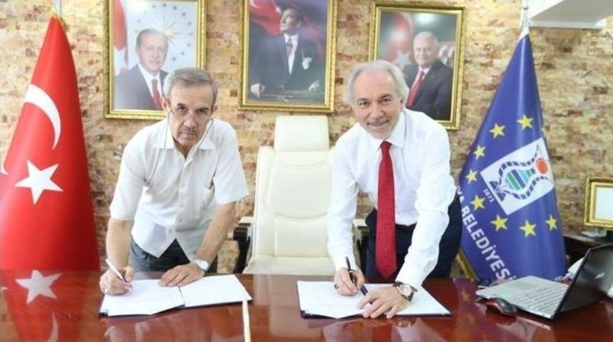 K&uuml;tahya Belediyesi&rsquo;nde Toplu İş S&ouml;zleşmesi Sevinci