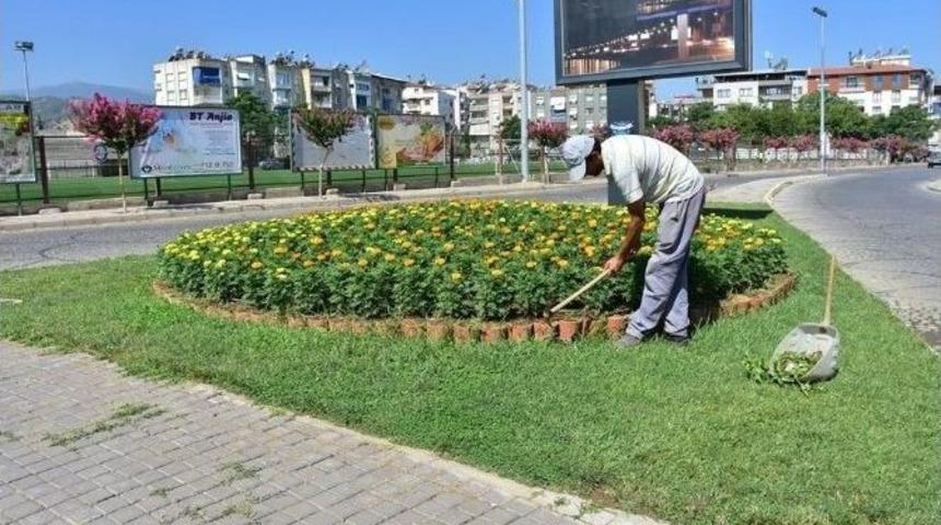 Salihli Temiz Görünümüyle Bayrama Hazır