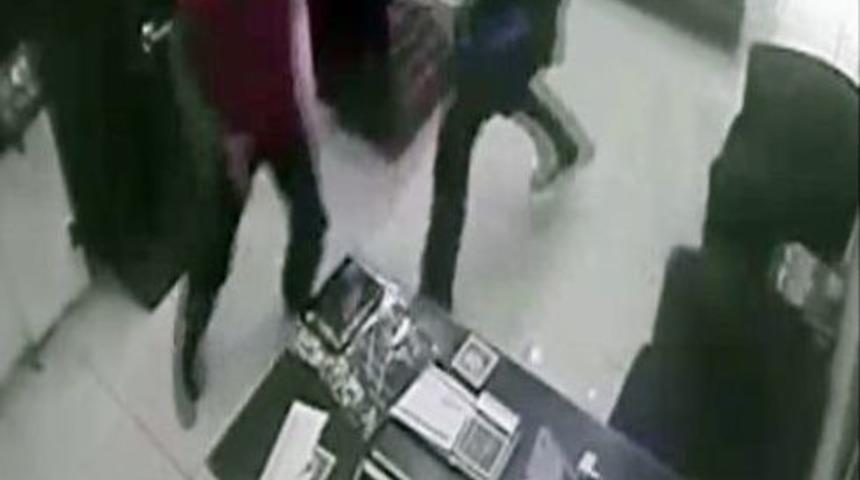 Kuyumcuda Soygun Vahşeti