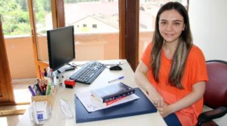 Psikolog Canan Berber: "kendi Kendimize Arttırdığımız Korku Ve Panik Sadece Ter&ouml;rizmin Amacına Hizmet Eder"