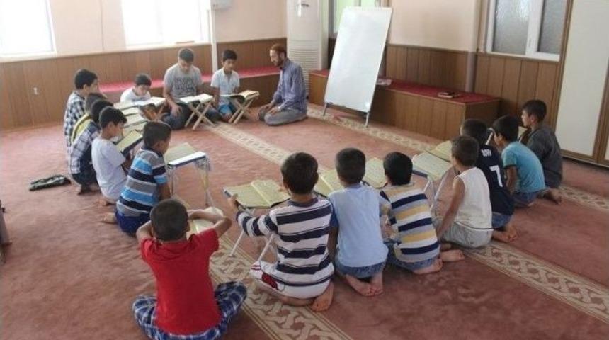 Yavuzeli&rsquo;nde Kur-an Kurslarına Yoğun İlgi