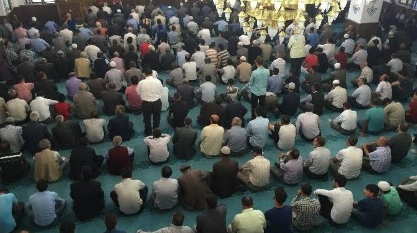 Muradiye Merkez Cami Hizmete A&ccedil;ıldı