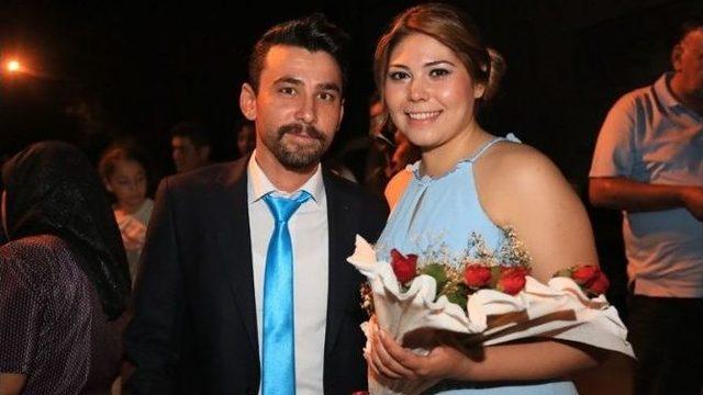 İha Muhabiri Demet Leyne Evliliğe İlk Adımını Attı