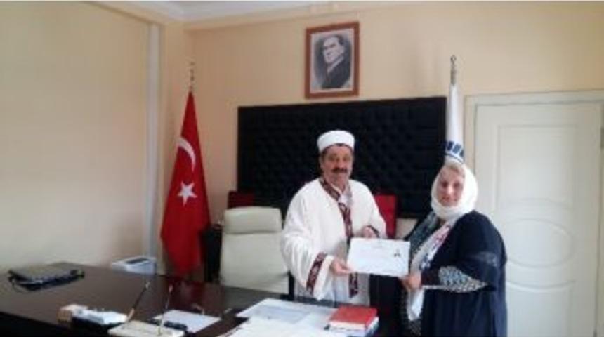 G&uuml;rcistan Uyruklu Kadın M&uuml;sl&uuml;man Oldu